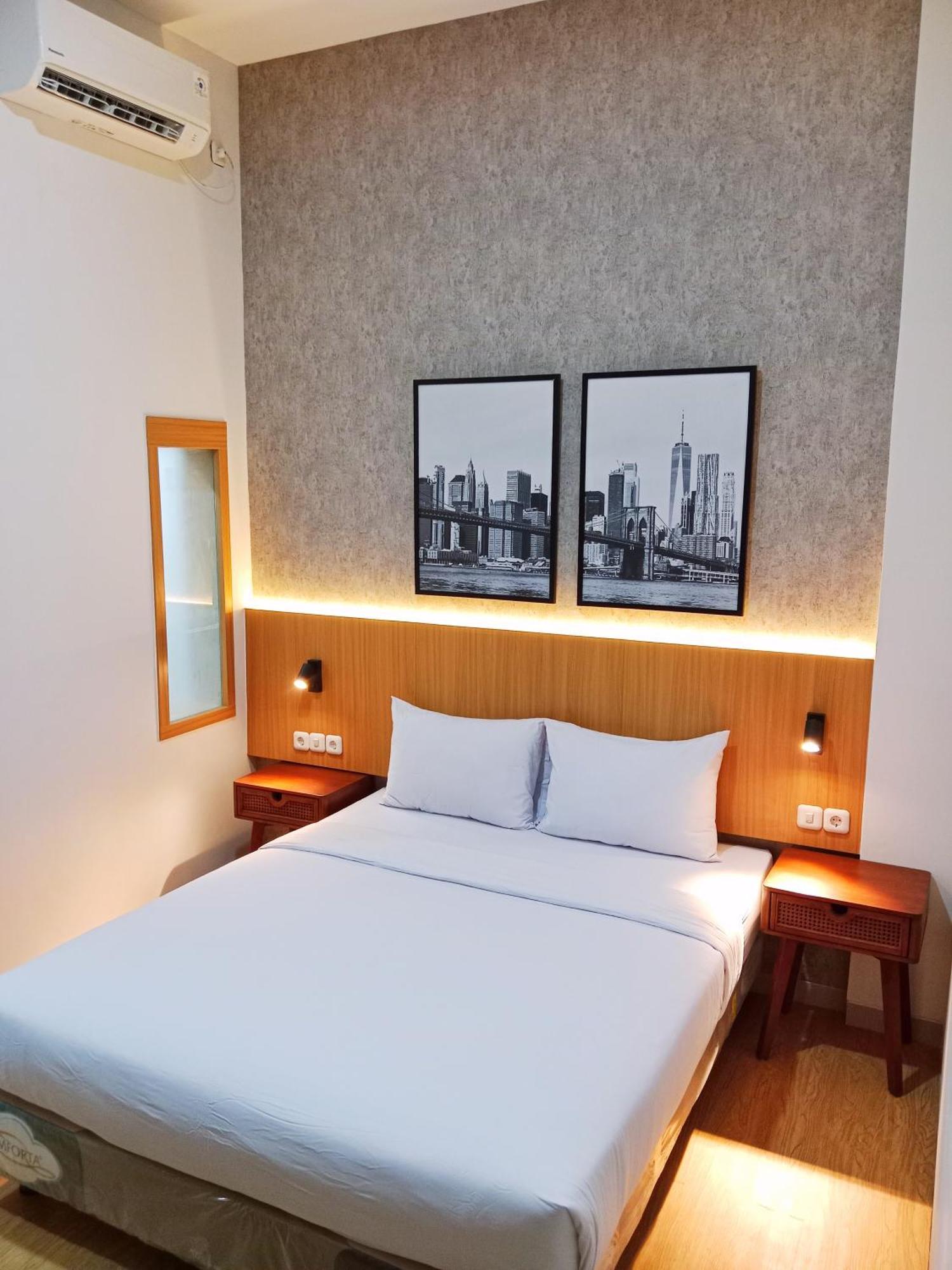 Andita Syariah Hotel Surabaya Esterno foto