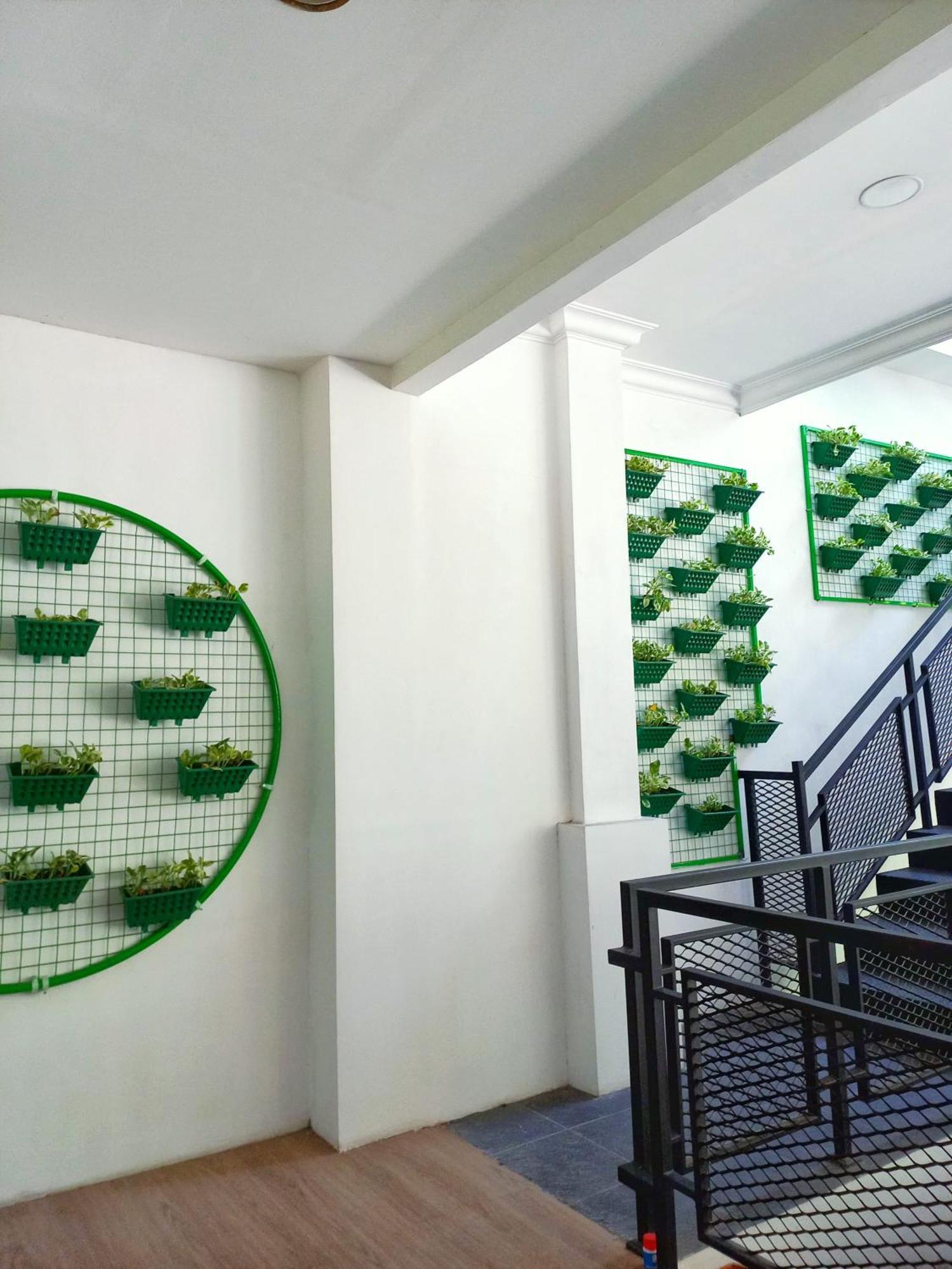 Andita Syariah Hotel Surabaya Esterno foto